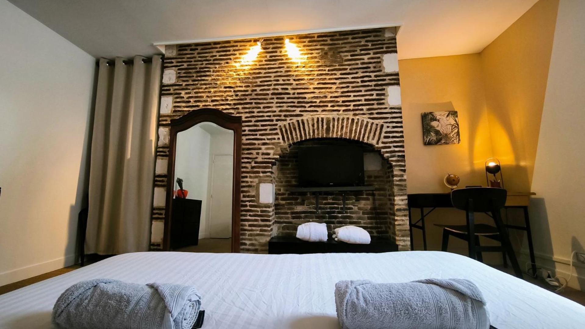 Chambre Privee Confort Charme Hypercentre Chez L'Habitant Troyes Kültér fotó